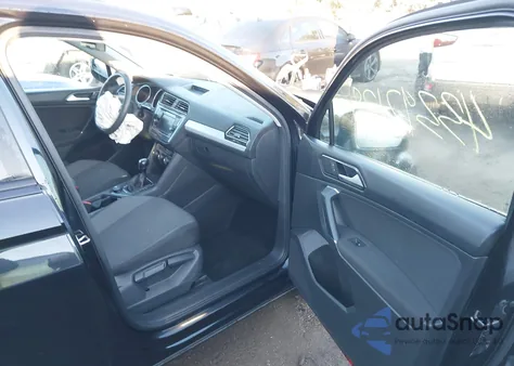 2018 Volkswagen Tiguan 2.0T S из США, поврежденный, VIN 3VV0B7AX4JM107180